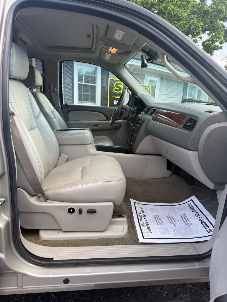 2007 Chevrolet Silverado - $13,887