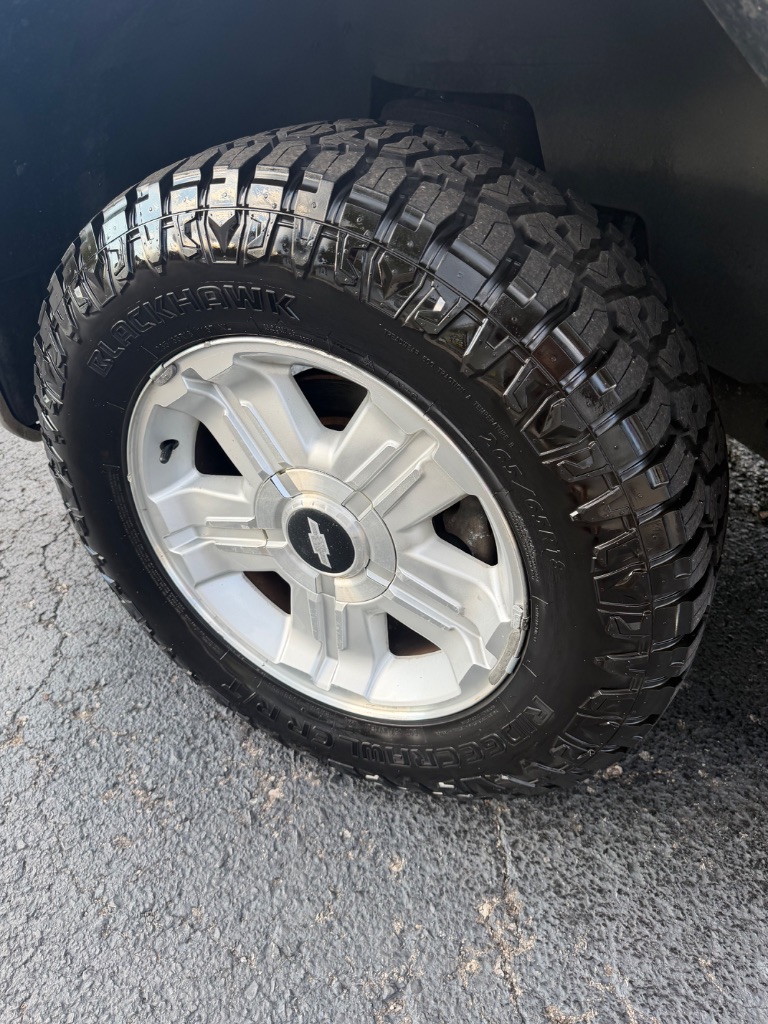 2007 Chevrolet Silverado - $13,887