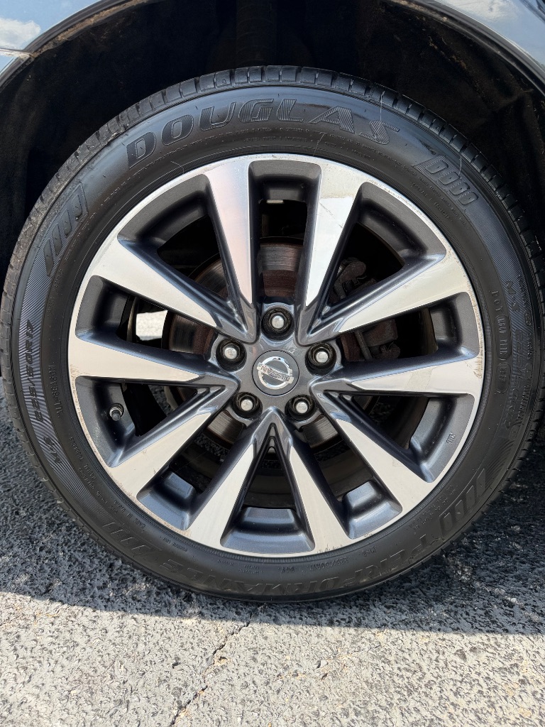 2013 Nissan Altima - $10,887