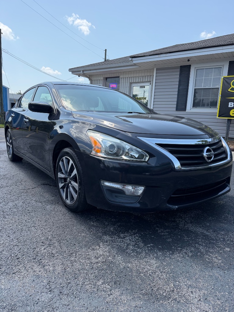 2013 Nissan Altima - $10,887