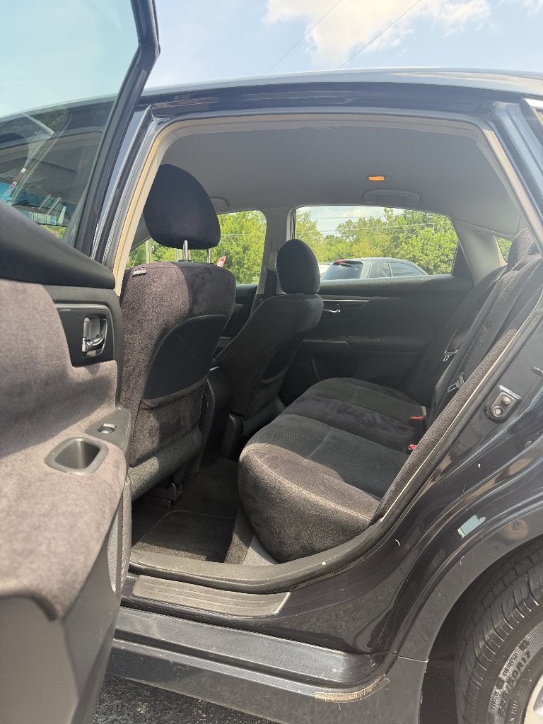 2013 Nissan Altima - $10,887