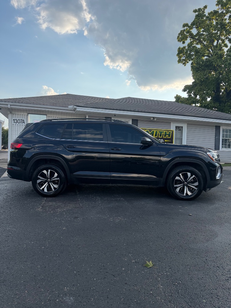 2024 Volkswagen Atlas - $19,900