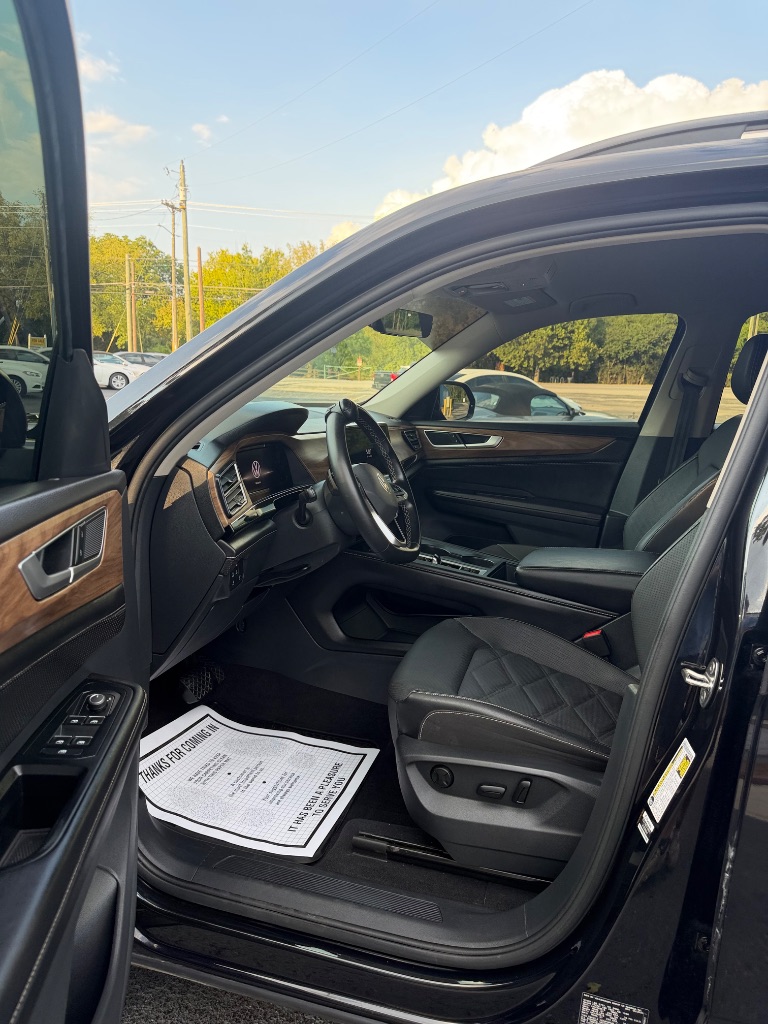 2024 Volkswagen Atlas - $19,900