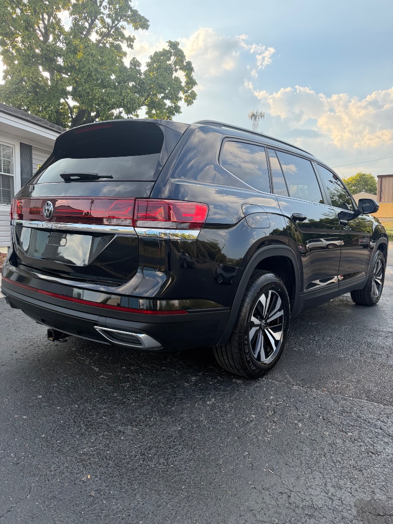 2024 Volkswagen Atlas - $19,900