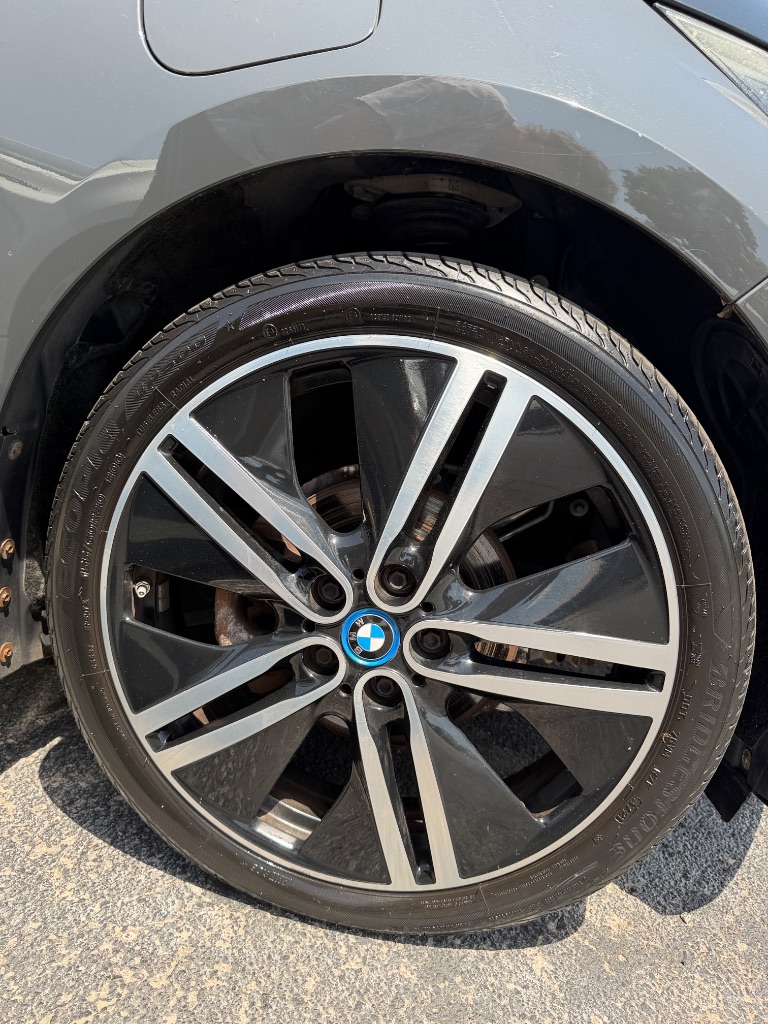2015 BMW i3 - $7,887