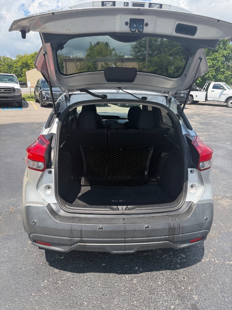 2020 Nissan Kicks - $10,000