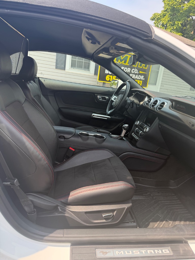 2019 Ford Mustang - $33,887