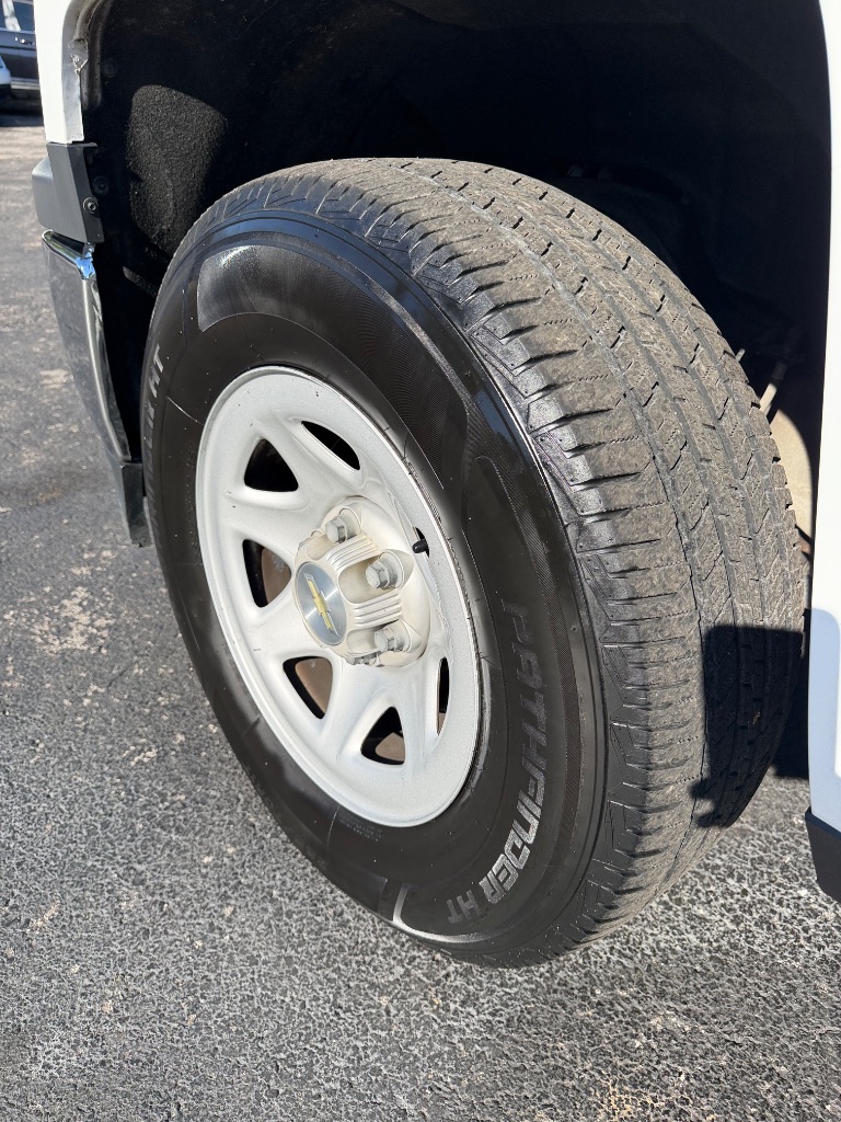 2015 Chevrolet Silverado - $10,900