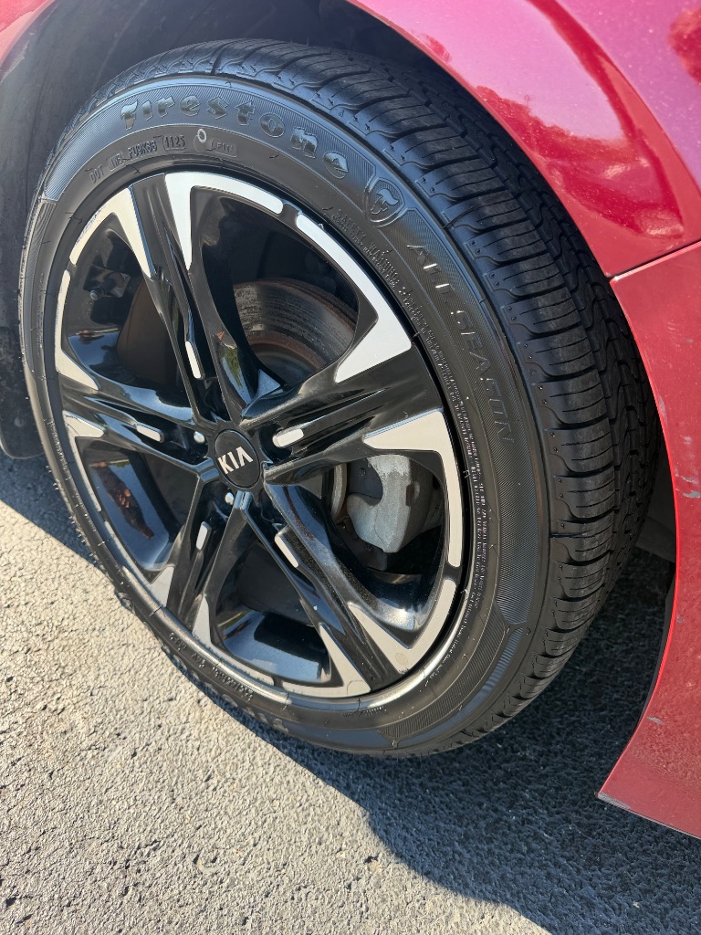 2021 Kia K5 - $15,900