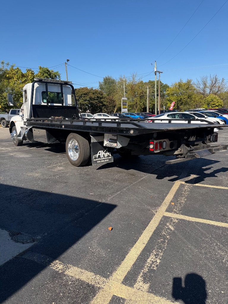2019 Kenworth T3 Series - $69,900