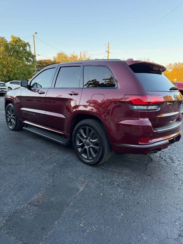 2018 Jeep Cherokee - $15,000
