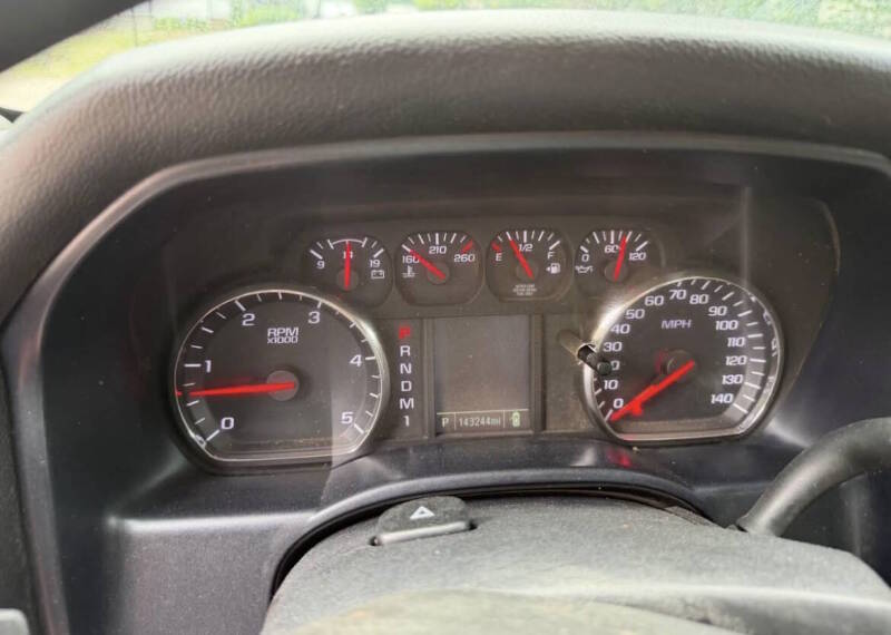 2015 Chevrolet Silverado - $19,500