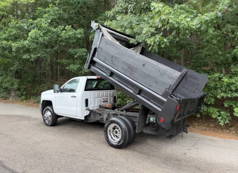 2015 Chevrolet Silverado - $19,500