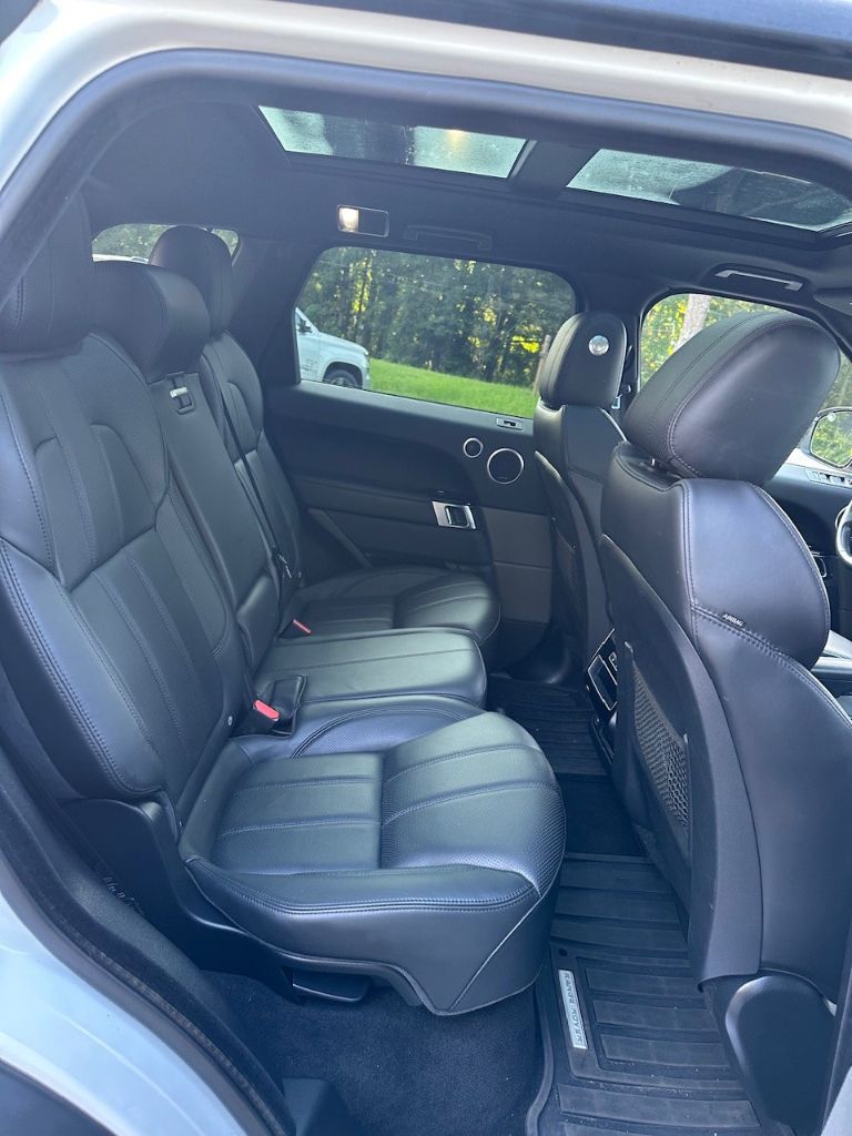2017 Land Rover Range Rover Sport - $15,000