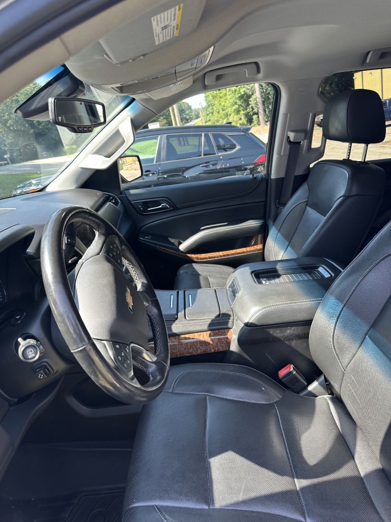 2020 Chevrolet Tahoe - $31,800