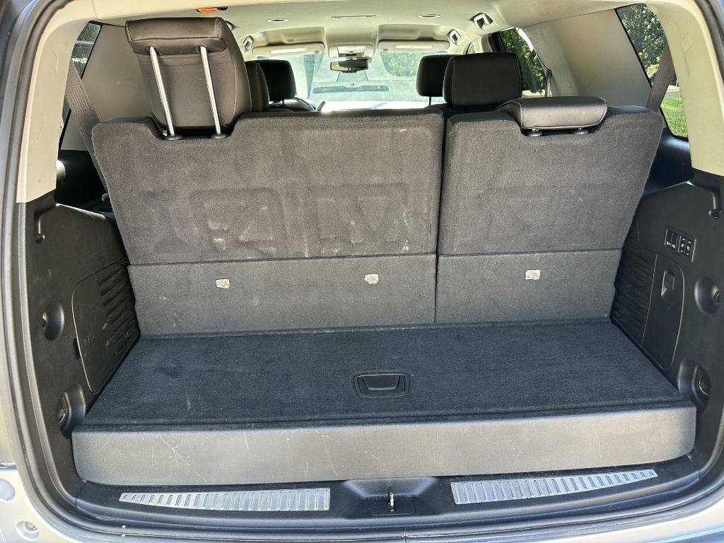2020 Chevrolet Tahoe - $31,800