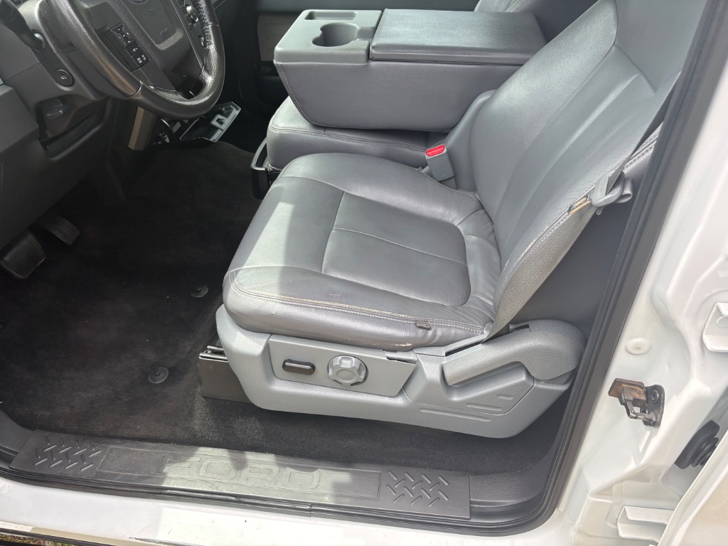 2014 Ford F-150 - $12,900