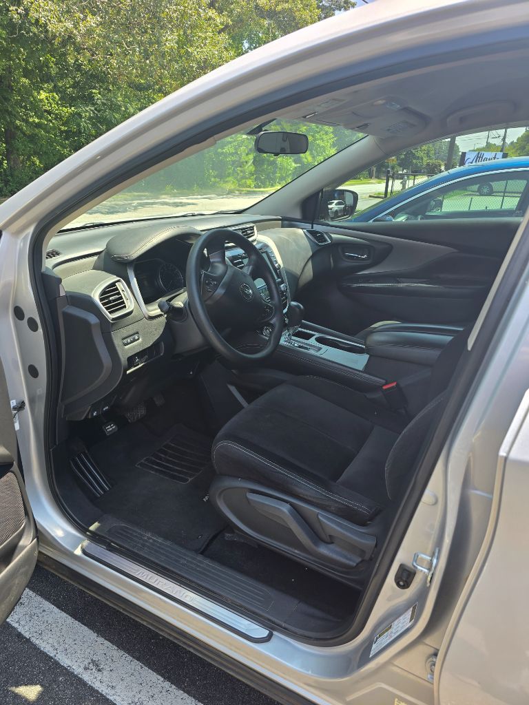 2019 Nissan Murano - $12,450