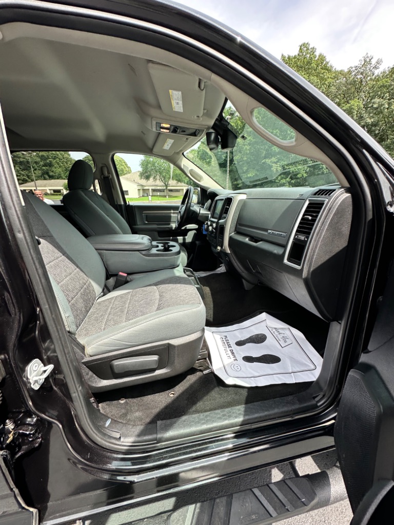 2017 Ram 1500 - $17,800