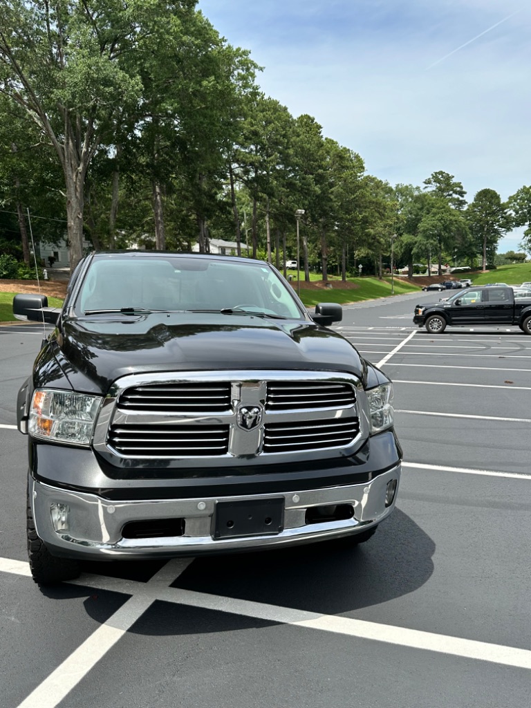 2017 Ram 1500 - $17,800