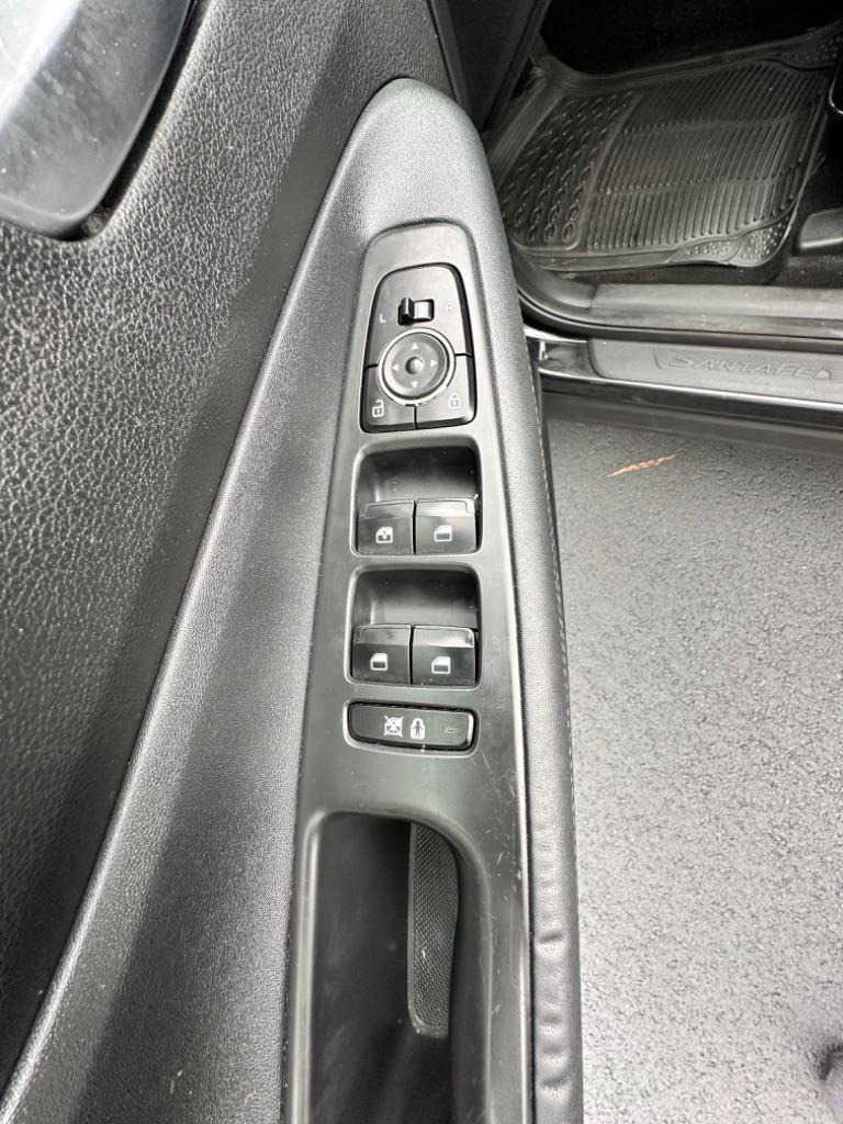2019 Hyundai Santa Fe - $11,800