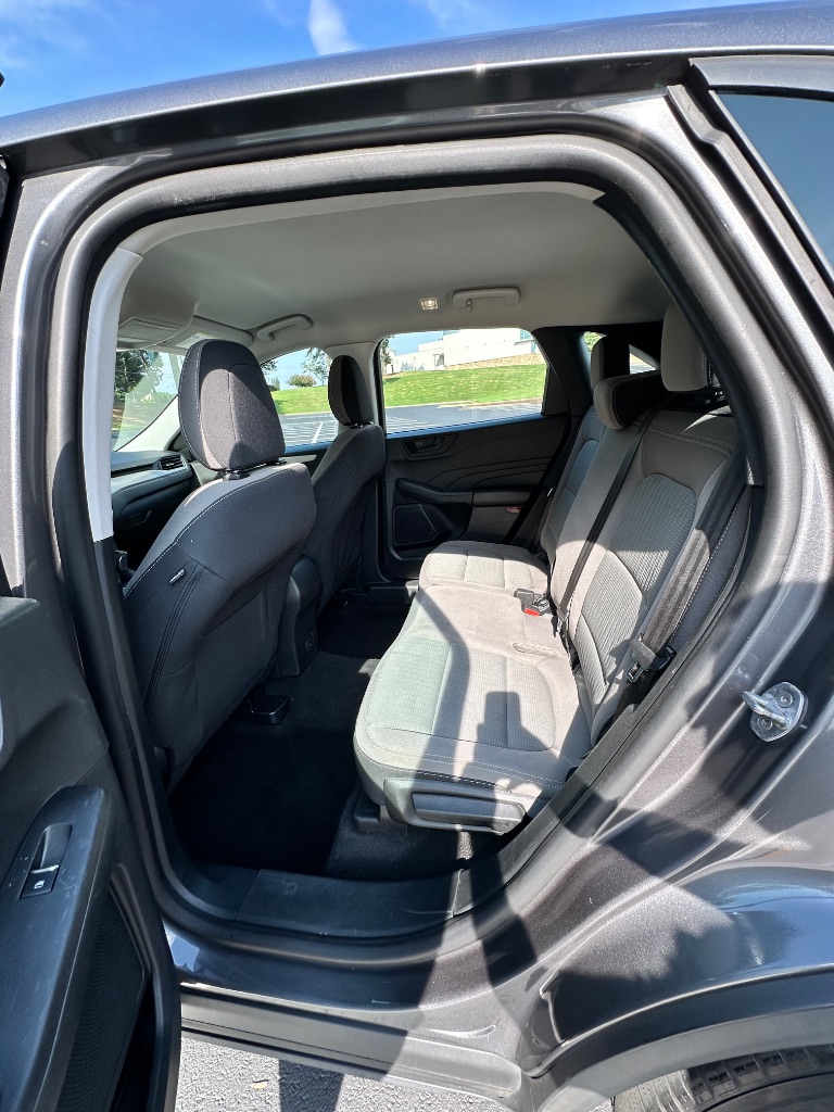 2021 Ford Escape - $11,800