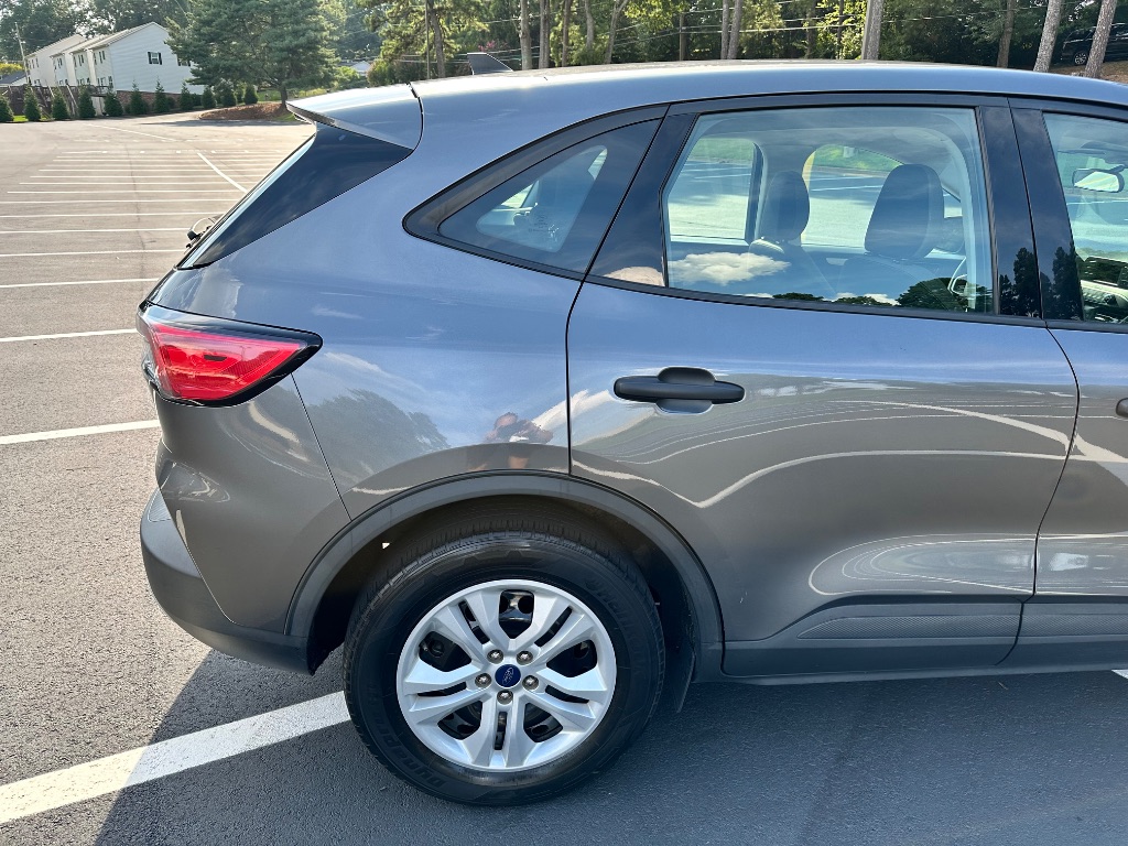 2021 Ford Escape - $11,800