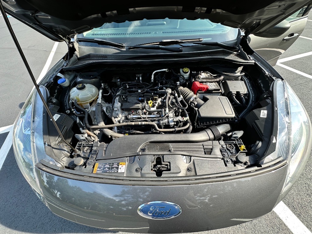 2021 Ford Escape - $11,800