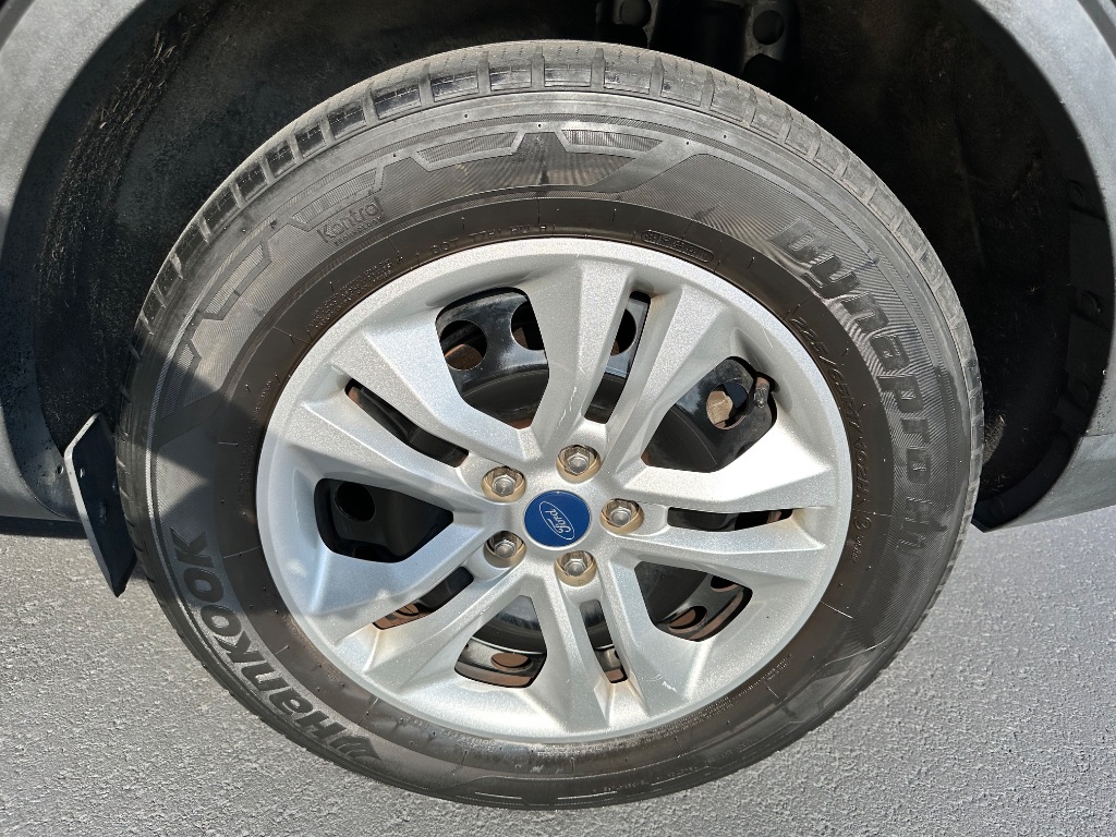 2021 Ford Escape - $11,800