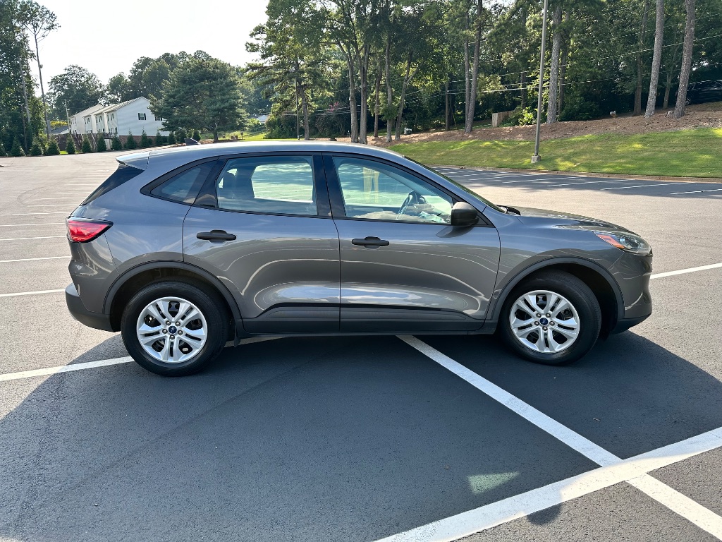 2021 Ford Escape - $11,800