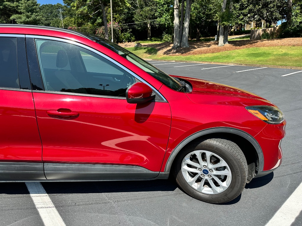 2020 Ford Escape - $10,300