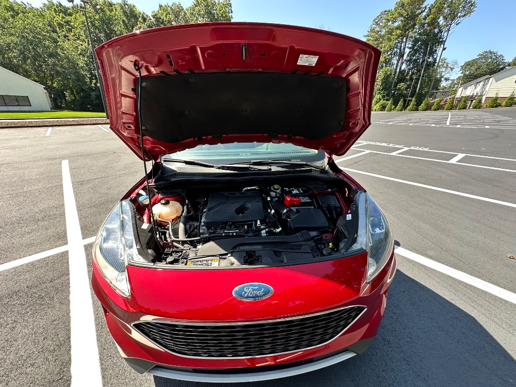 2020 Ford Escape - $10,300