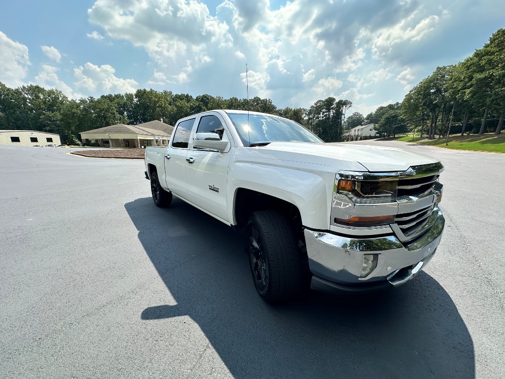 2018 Chevrolet Silverado - $16,900