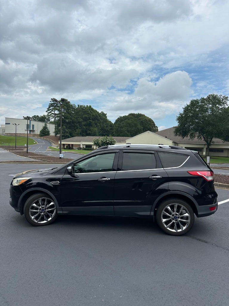 2016 Ford Escape - $5,900