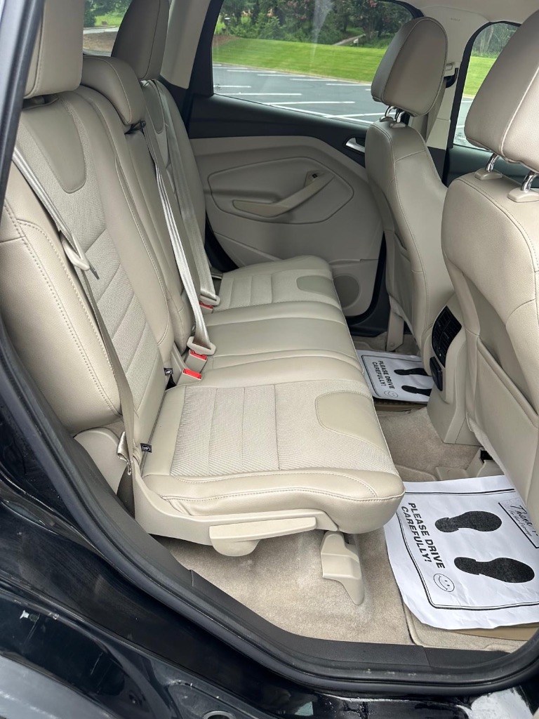2016 Ford Escape - $5,900
