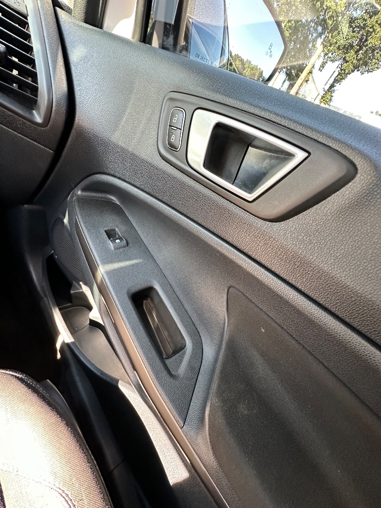 2019 Ford Ecosport - $11,300