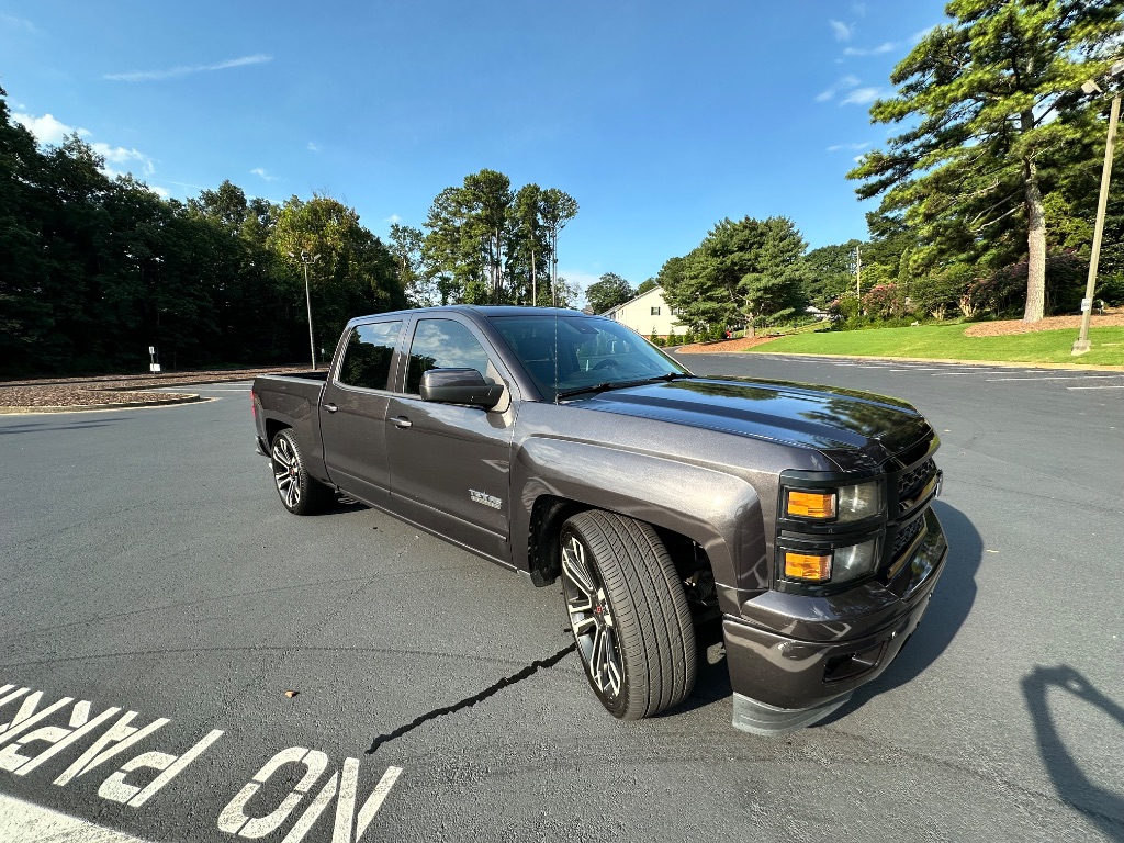 2014 Chevrolet Silverado - $17,700
