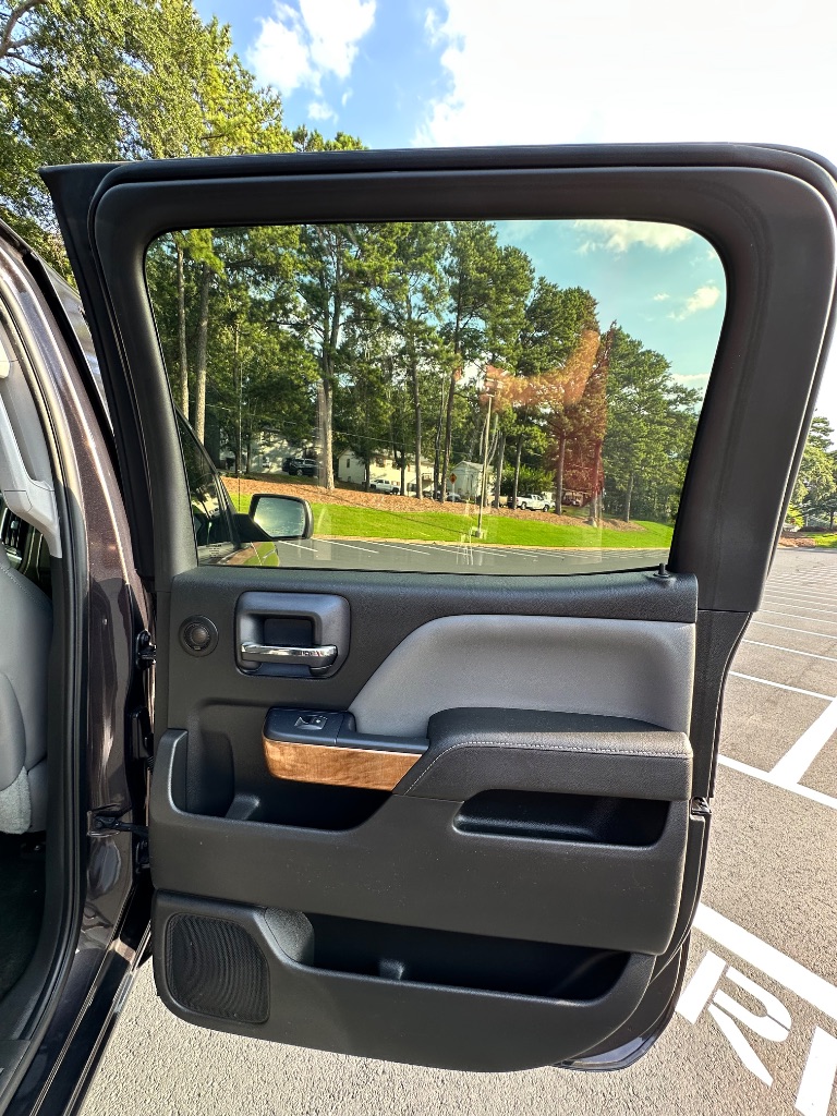 2014 Chevrolet Silverado - $17,700