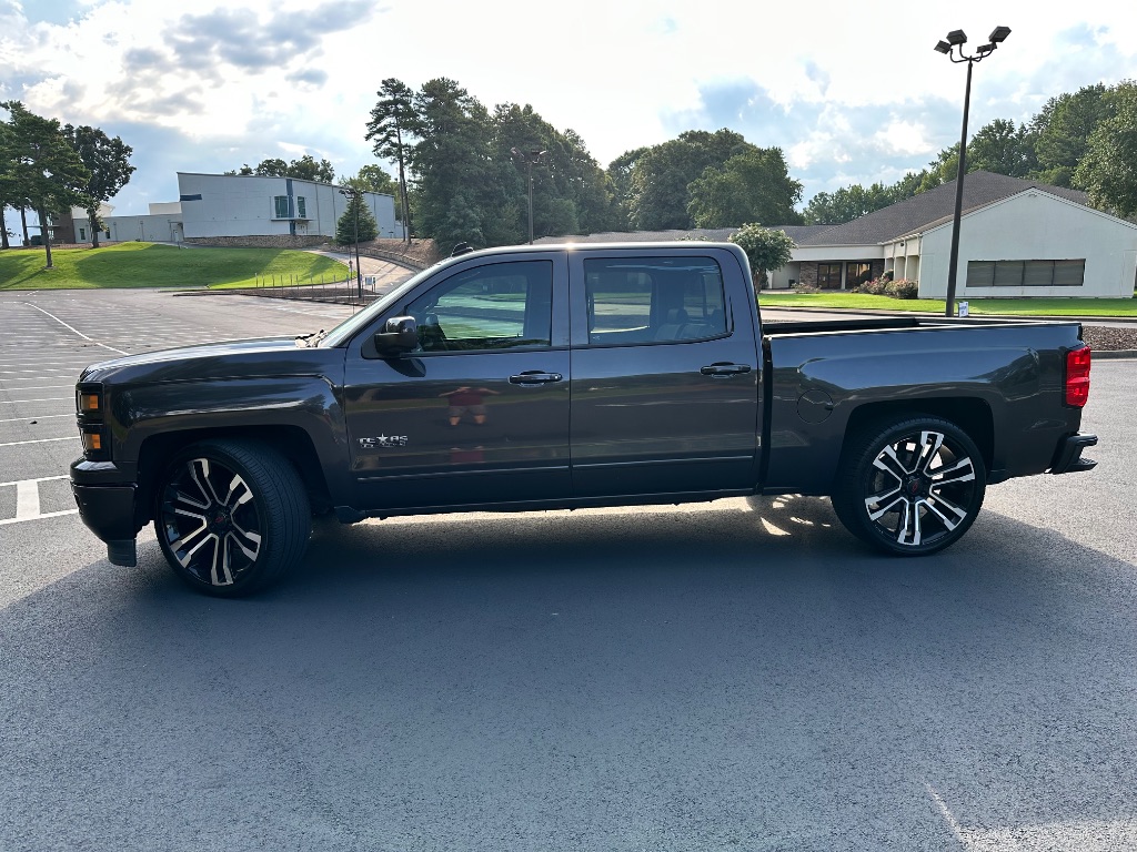 2014 Chevrolet Silverado - $17,700