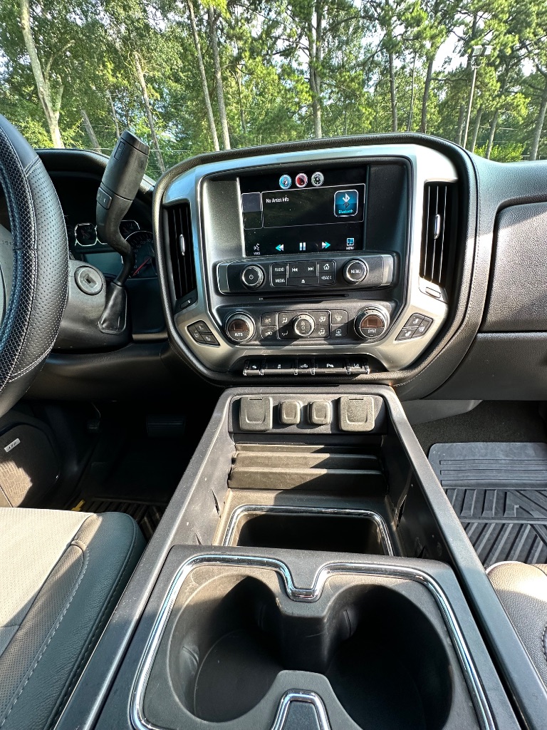 2014 Chevrolet Silverado - $17,700