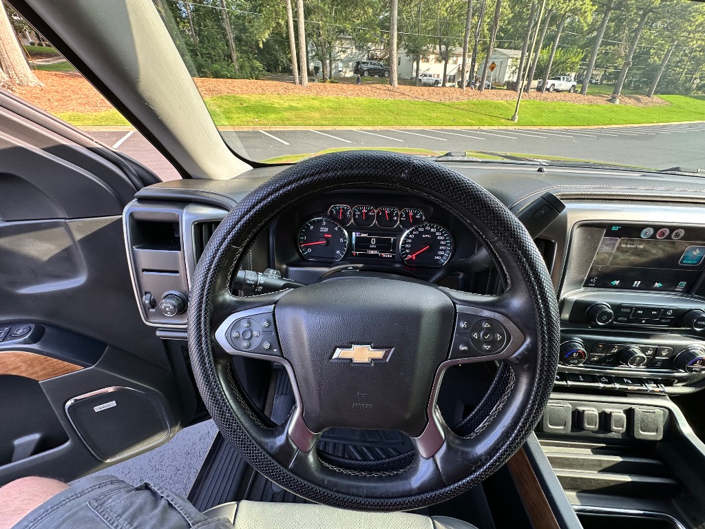 2014 Chevrolet Silverado - $17,700
