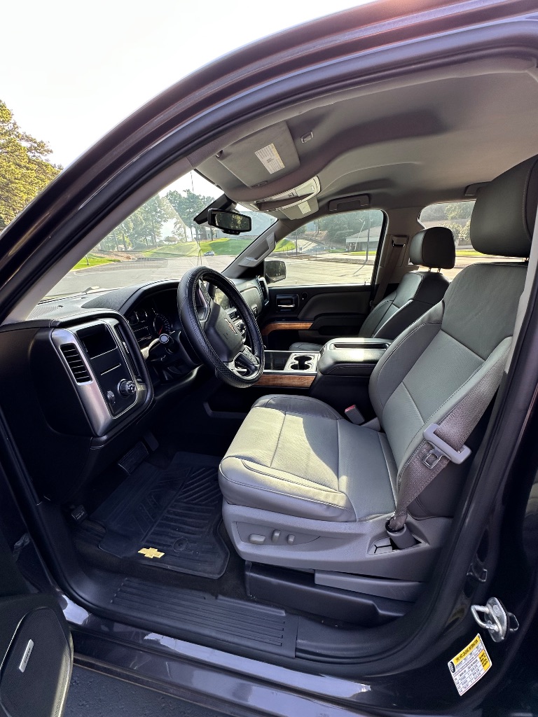 2014 Chevrolet Silverado - $17,700