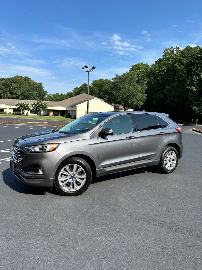 2022 Ford Edge - $16,900
