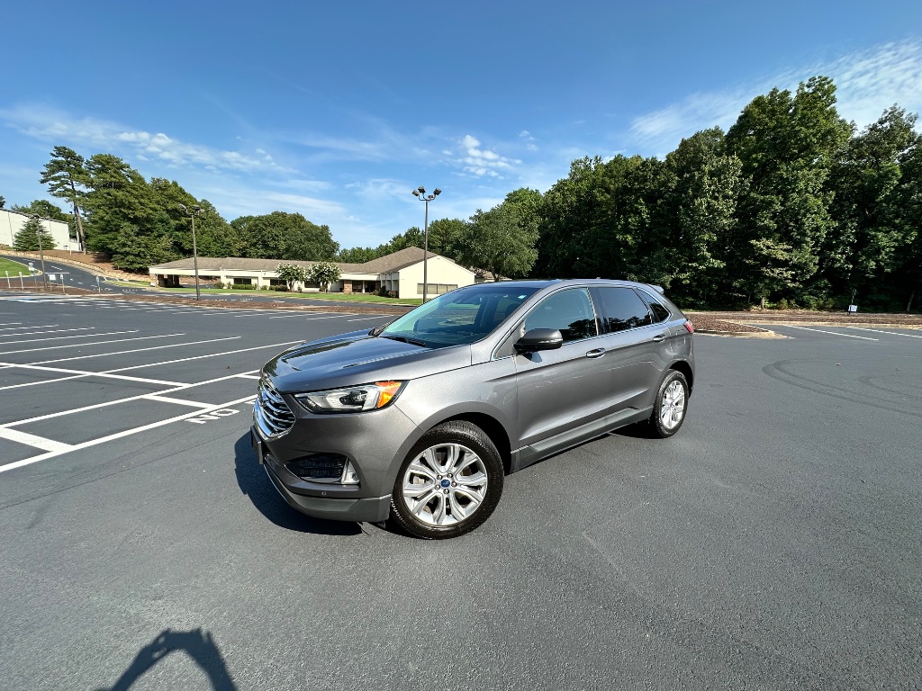 2022 Ford Edge - $16,900