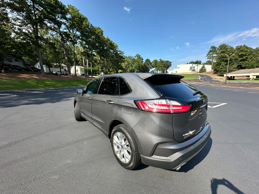 2022 Ford Edge - $16,900
