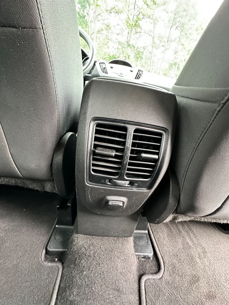 2017 Ford Escape - $7,800