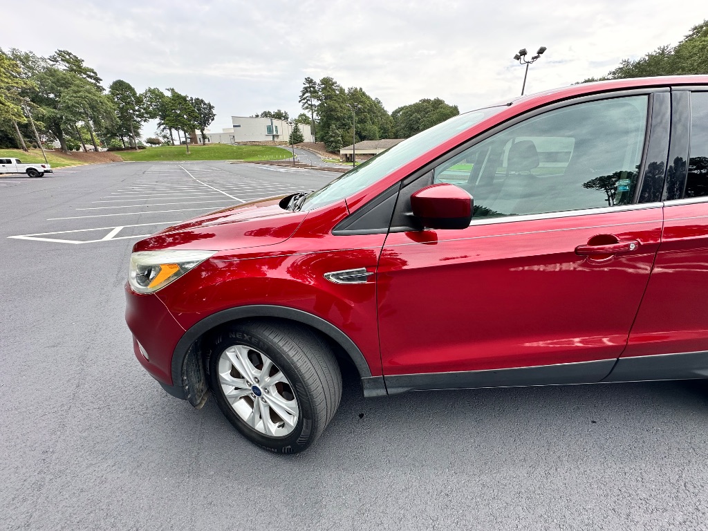 2017 Ford Escape - $7,800