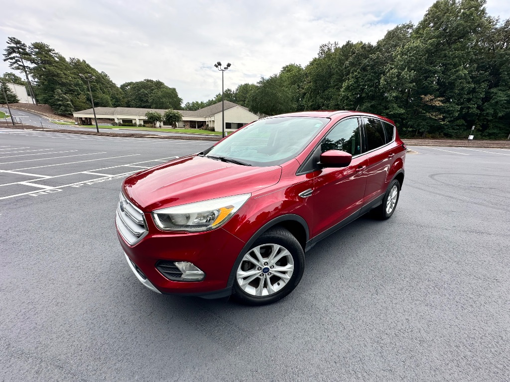 2017 Ford Escape - $7,800