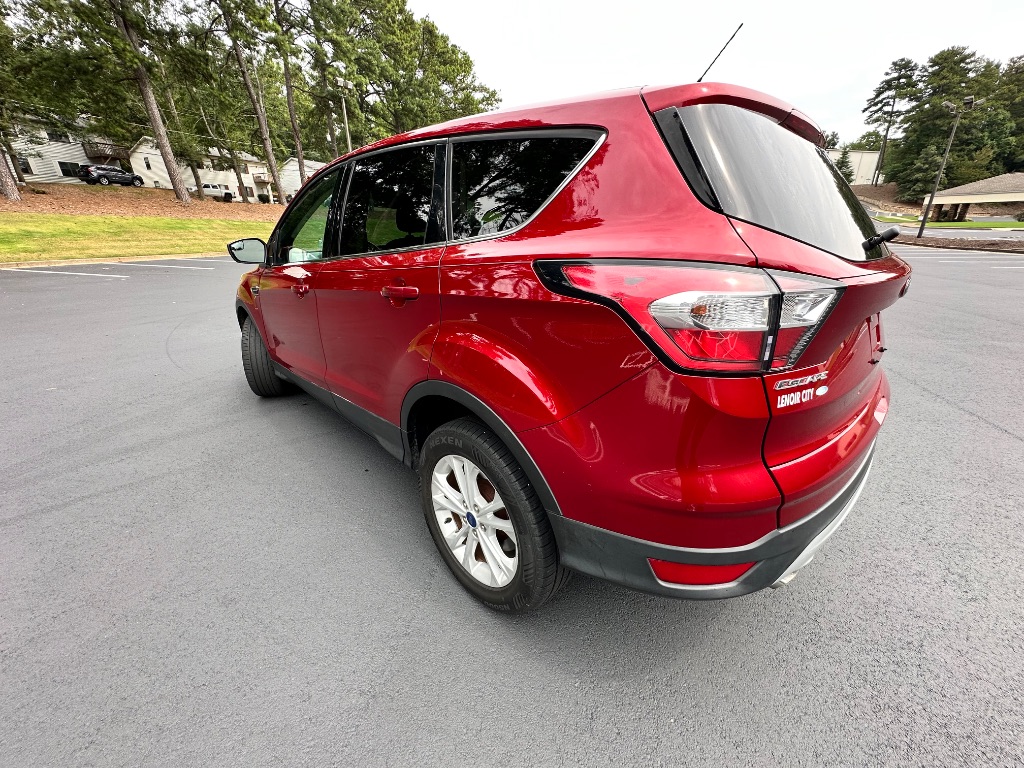 2017 Ford Escape - $7,800
