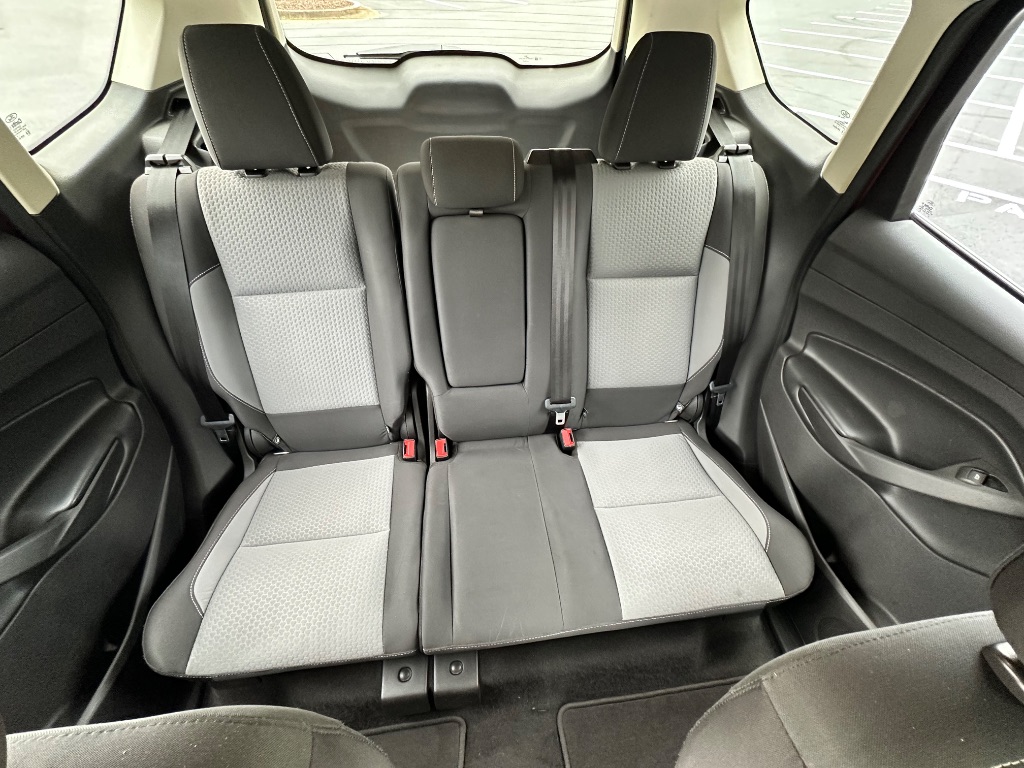 2017 Ford Escape - $7,800